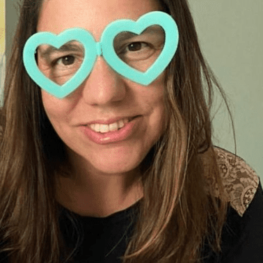 Georgiana Gueiros, Blogger at EBA